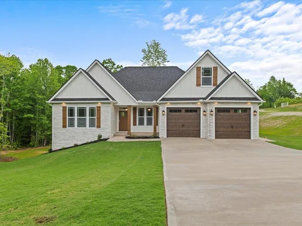 138 Eagles Crest Dr, Marietta, SC 29661