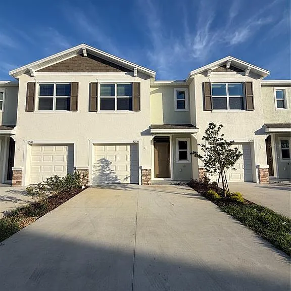 32538 Midsummer Night Ln — Photo 4