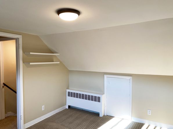 378 Elwood Ave SUITE 2