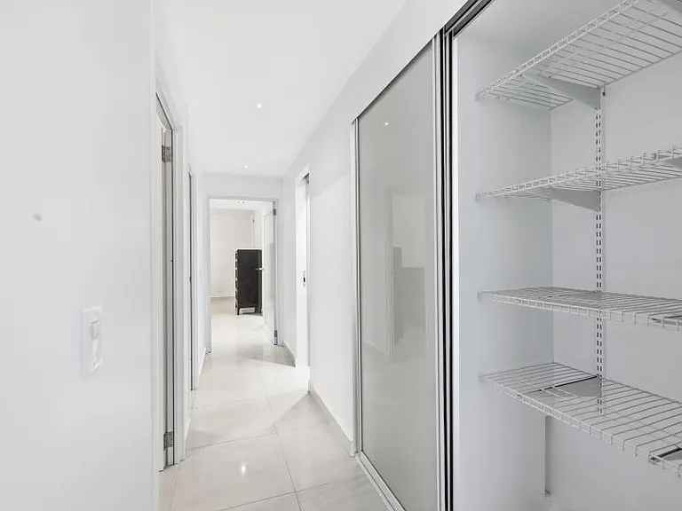 Cond Los Pinos Este 6410 Ave Isla Verde Apt 3A — Photo 14