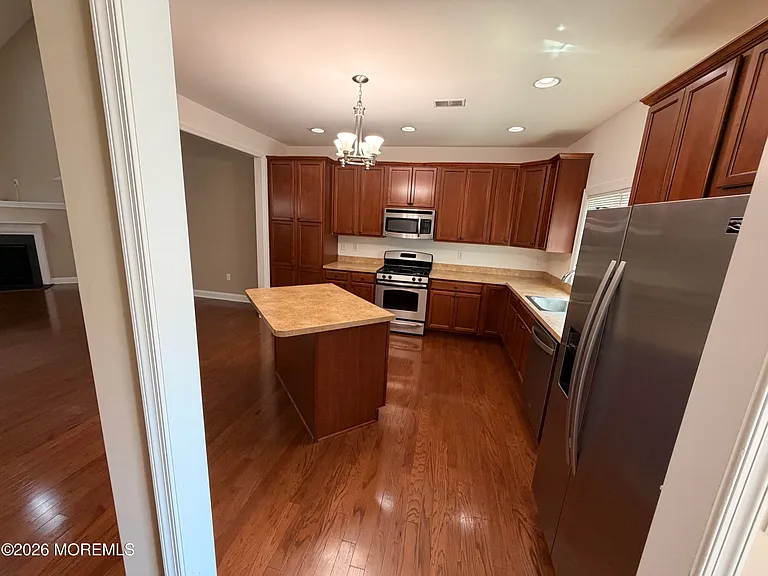 153 Birch Ave — Photo 7