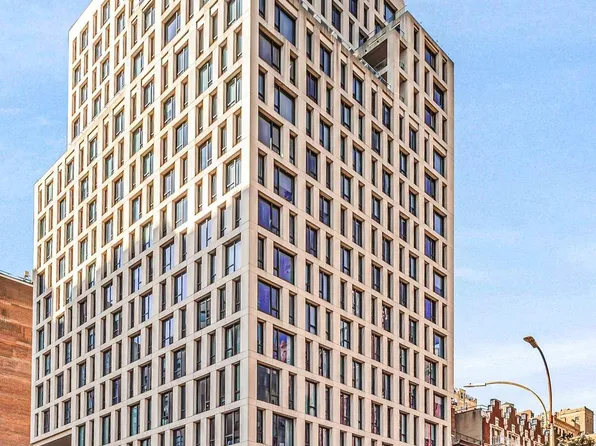 160 East 22nd Street image 11 of 11