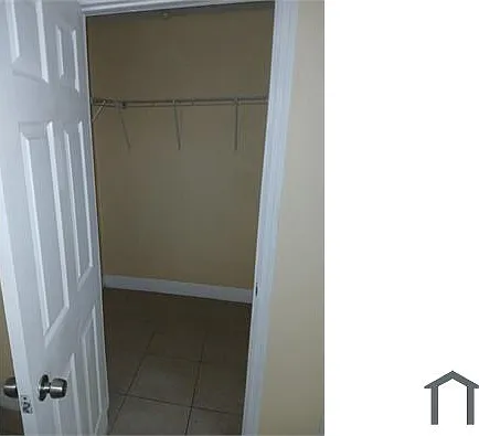 2820 Avenue S #15 — Photo 6