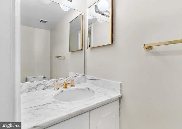 S Arlington Ridge Rd — Photo 15