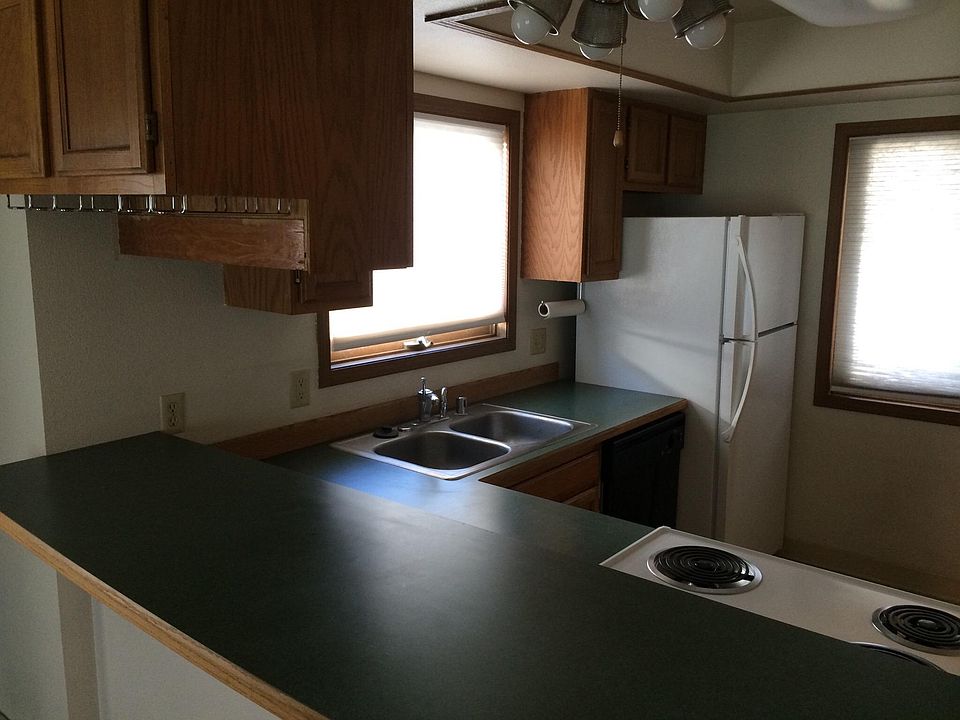 1st image of 1309 28th Ave APT 4
