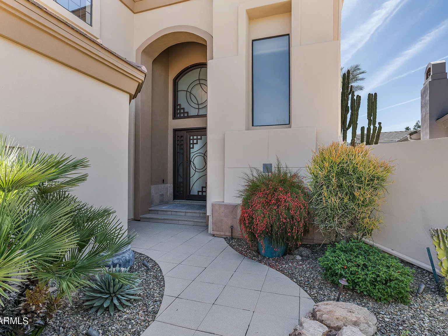 3 bed, 2.5 bath, 3297 sqft, $6,500 — Photo 2