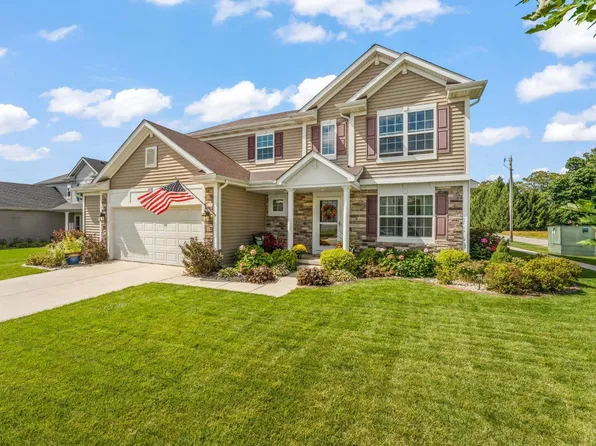 2314 Hickory Grove St, Chesterton, IN 46304