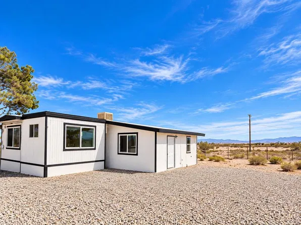 880 Friendship Ave, Twentynine Palms, CA 92277