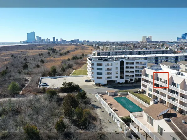 323 44th St S APT 110, Brigantine, NJ 08203