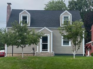 86 Saxon Rd, Wethersfield, CT 06109