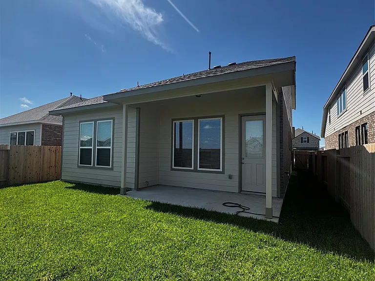 23642 Red Rowan Ln — Photo 13