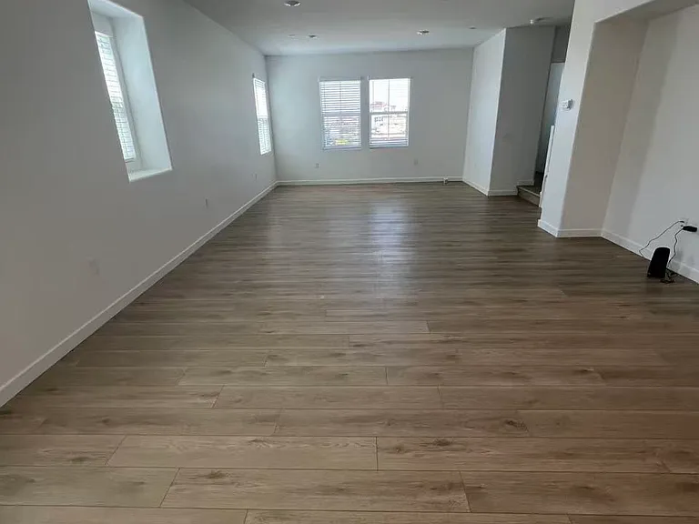 2521 Iconic St — Photo 6