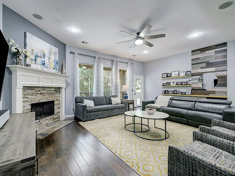 1735 Sylvia Springs Ln — Photo 18