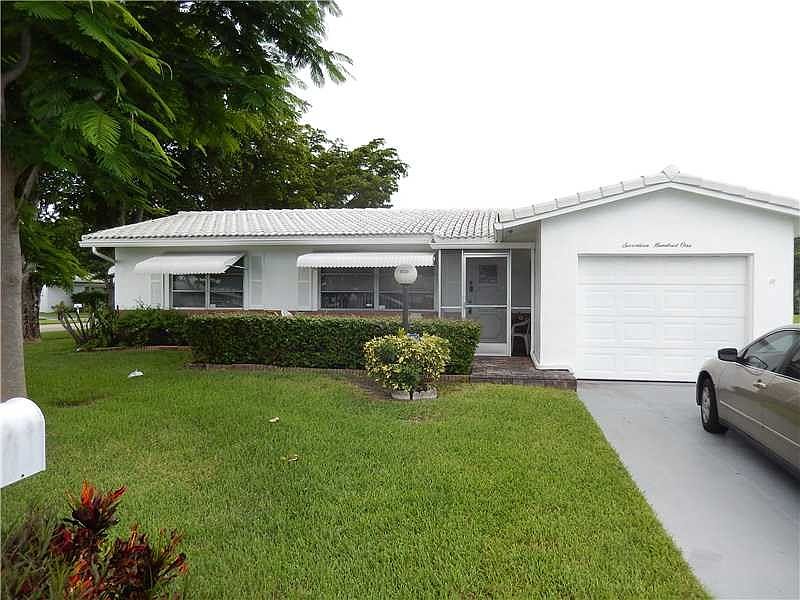 1st image of 1701 NW 90th Dr