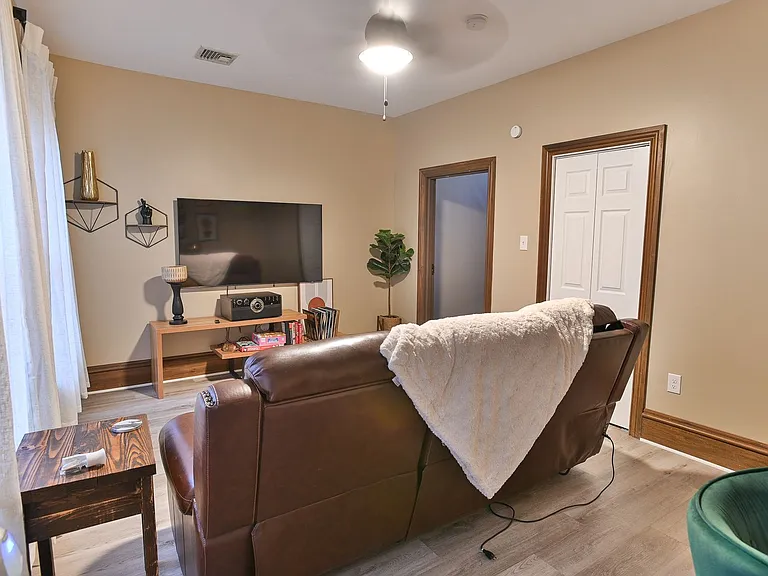 119 Locust Street — Photo 14