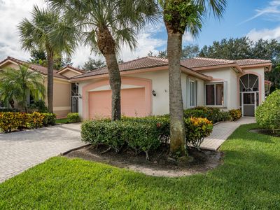 9160 Bay Point Circle, West Palm Beach, FL, 33411