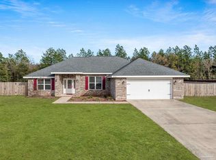 9104 Tara Cir, Milton, FL 32583