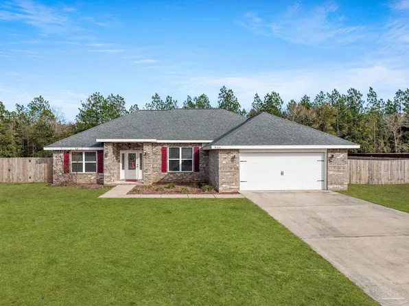 9104 Tara Cir, Milton, FL 32583