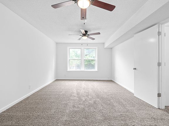 5th image of 337 Randell Dr