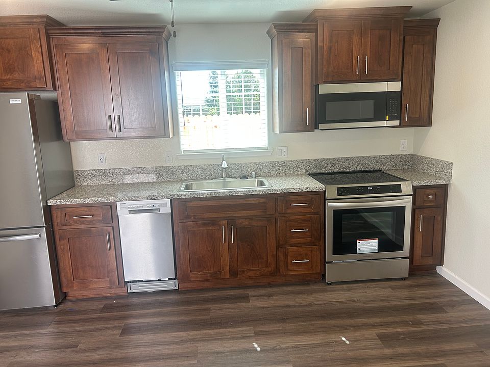 Kitchen Appliances
