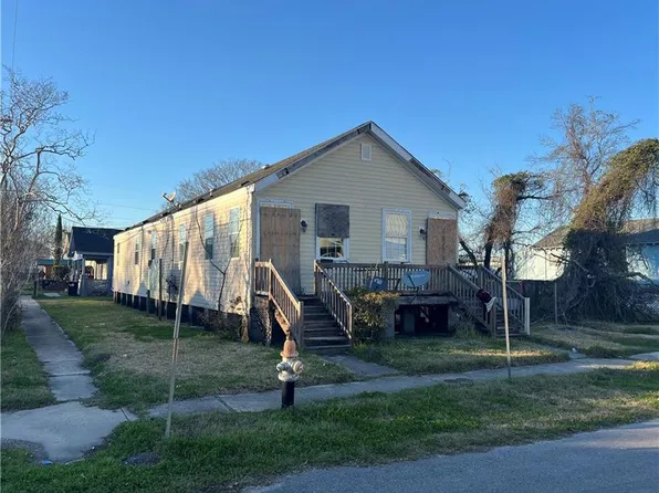 1900 Hollygrove St, New Orleans, LA 70118