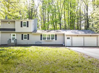 221 Pangborn Rd, Hastings, NY 13076
