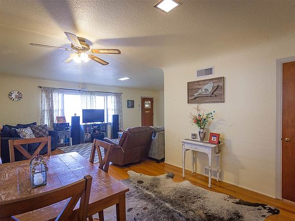 5th image of 1514 S Lea Ave