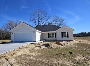 137 Adelphia Rd, Loris, SC 29569