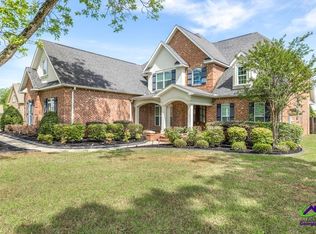 201 Running Creek Dr, Warner Robins, GA 31088