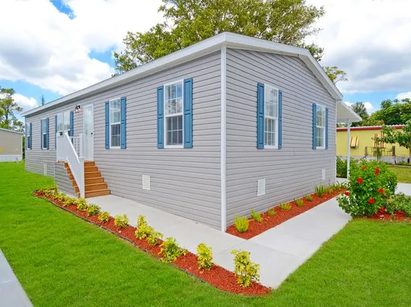 Palm Springs - Limited Series w/ LVT Plan, Countryside at Vero Beach