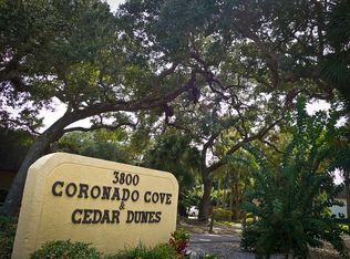 3800 Saxon Dr APT 25B, New Smyrna Beach, FL 32169