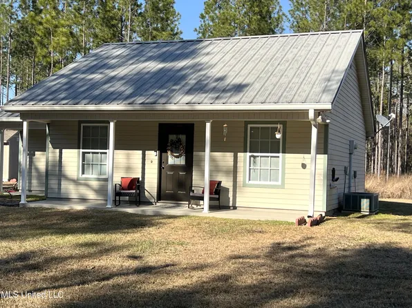 1185 Holden Rd, Poplarville, MS 39470