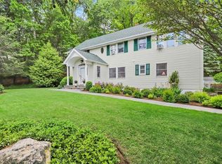 30 Eastern Way, North Salem, NY 10560