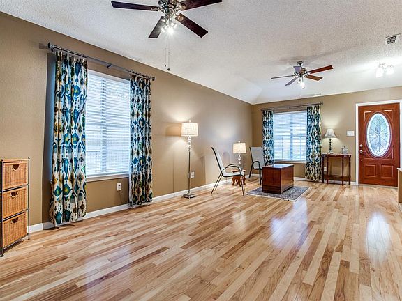 5th image of 6308 Blaney Dr