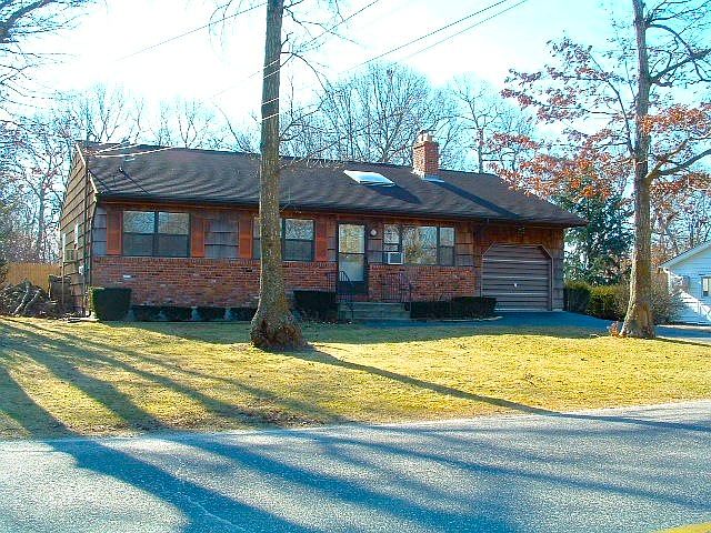1st image of 10 Maryland Blvd
