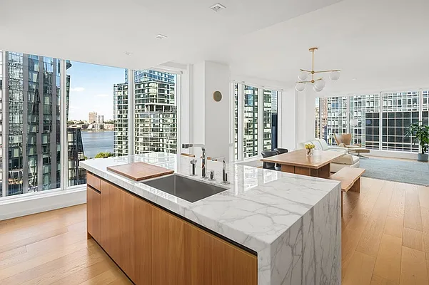 Rented by Nest Seekers International | media 20