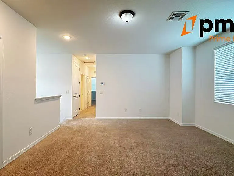 2252 Emerald Springs Dr — Photo 23