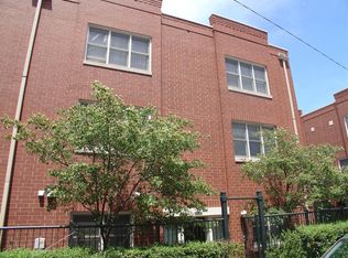 1730 W Terra Cotta Pl APT A, Chicago, IL 60614