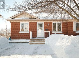 123 Towerhill Rd #5, Peterborough, ON K9H7M7