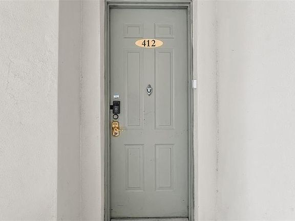 4th image of 412 Terrace Ridge Cir #412