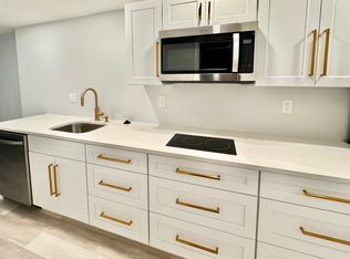 929 S 13th St FLOOR 1, Philadelphia, PA 19147
