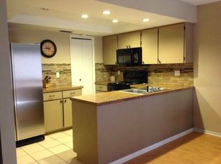 1132 Longfellow Rd, Sarasota, FL 34243