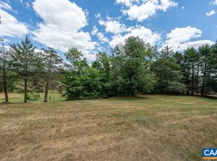 14 Farmview Rd, Stanardsville, VA 22973