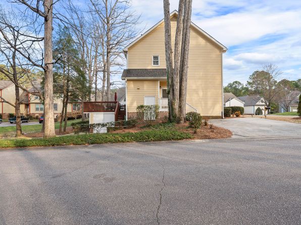 1 Nicklaus Way, Clayton, NC 27520