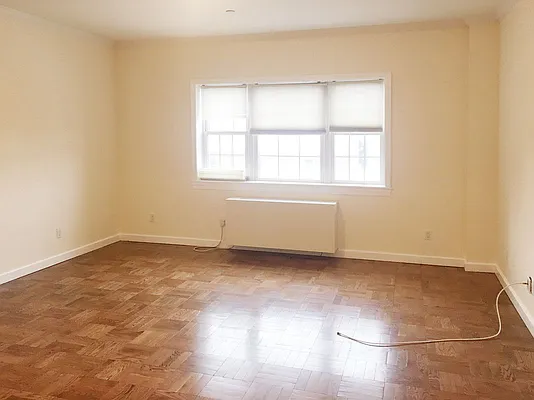 Rented by Kingdom Equities MGMT LLC | media 34