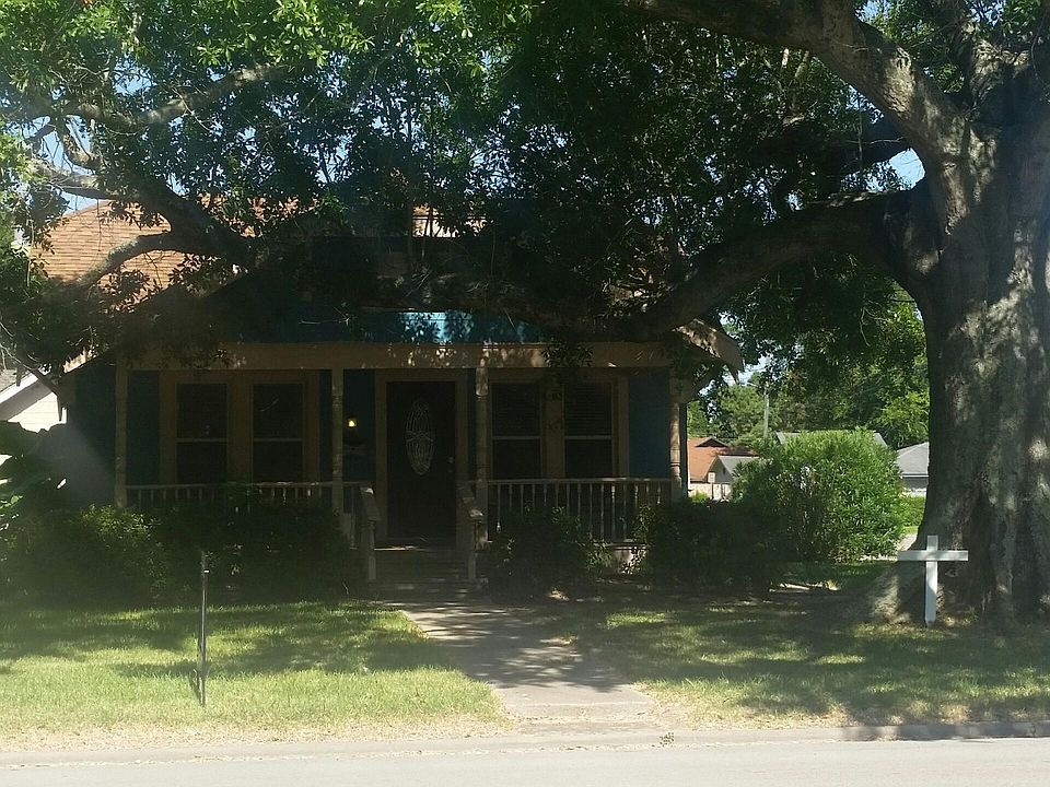 1st image of 1402 Merriman St