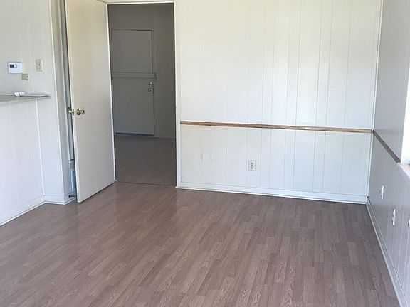 3rd image of 2206 Poage Ave #A