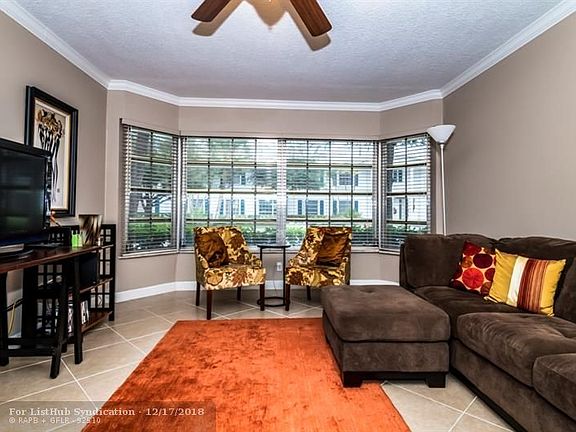 3rd image of 2270 NE 68th St APT 1903