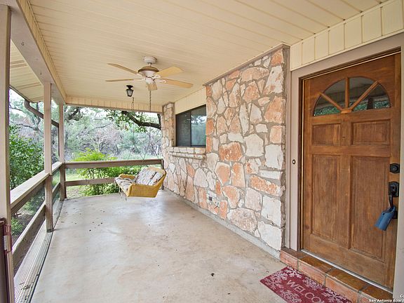 3rd image of 30661 PANTHER DR