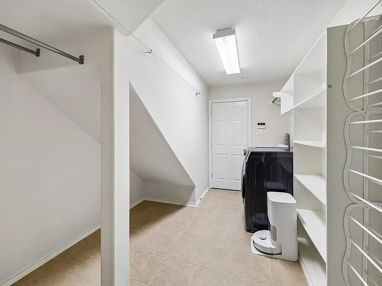 2802 White Sands Dr — Photo 21
